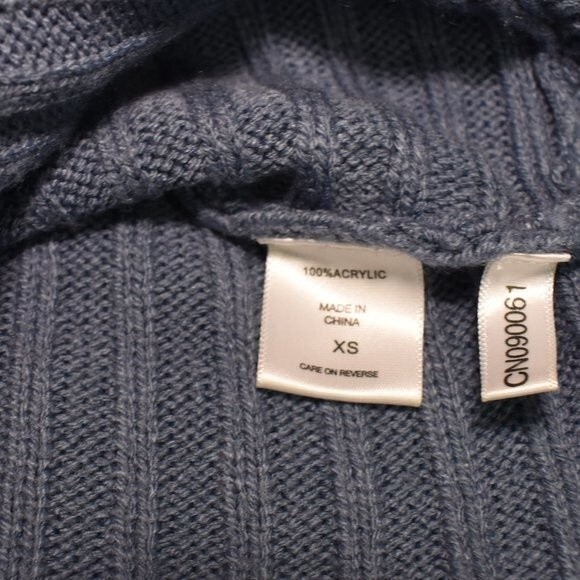 Womens Knit Sweaters Set of 2 Size XS Pink Blue V-Neck Open Back - Picture 12 of 16